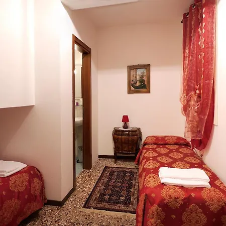 בית הארחה Casa Dolce ונציה