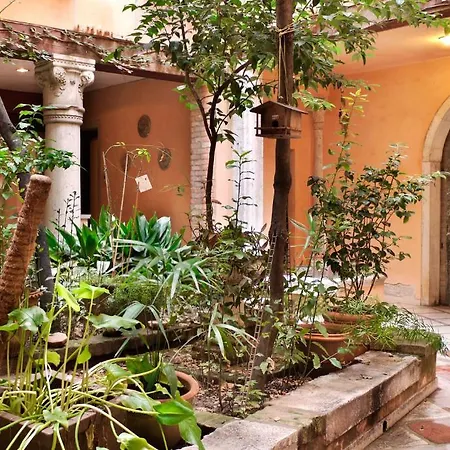 Casa Dolce Guest house 2*