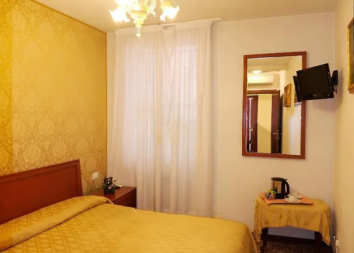 Affittacamere Casa Dolce 2*